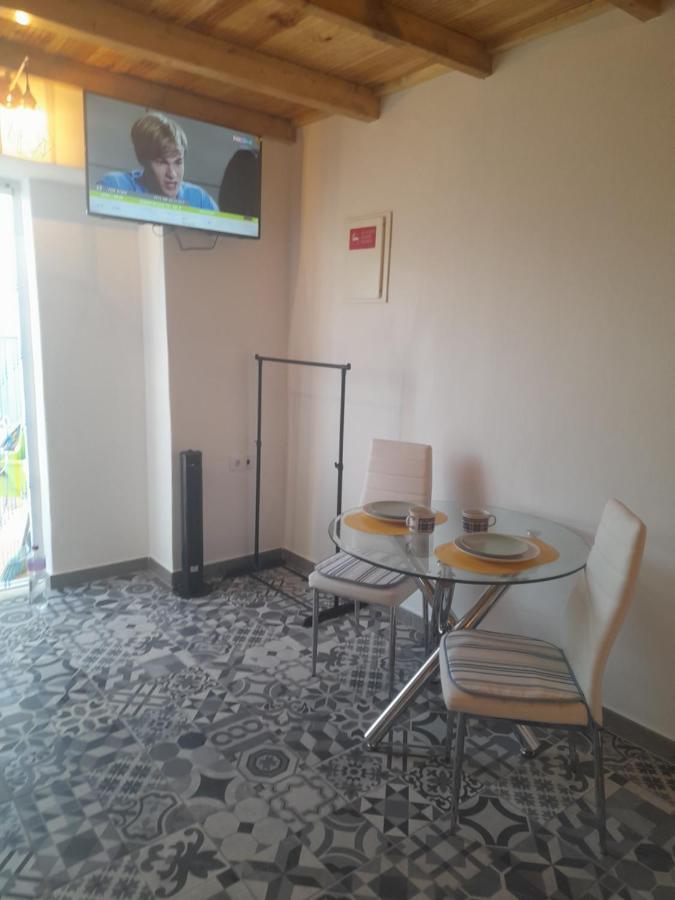 Estudio Dominicana In Albufeira Gale Екстер'єр фото