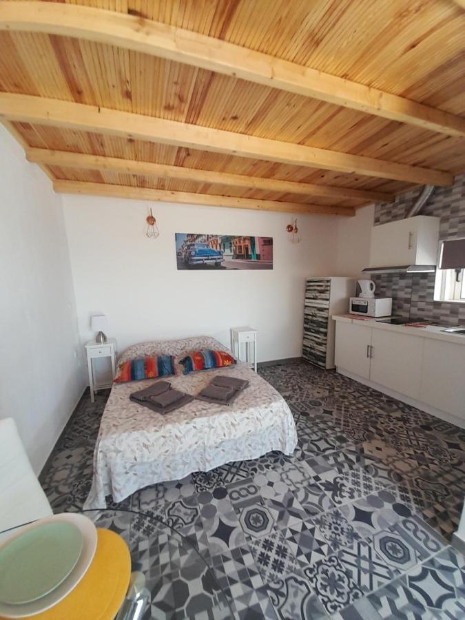 Estudio Dominicana In Albufeira Gale Екстер'єр фото